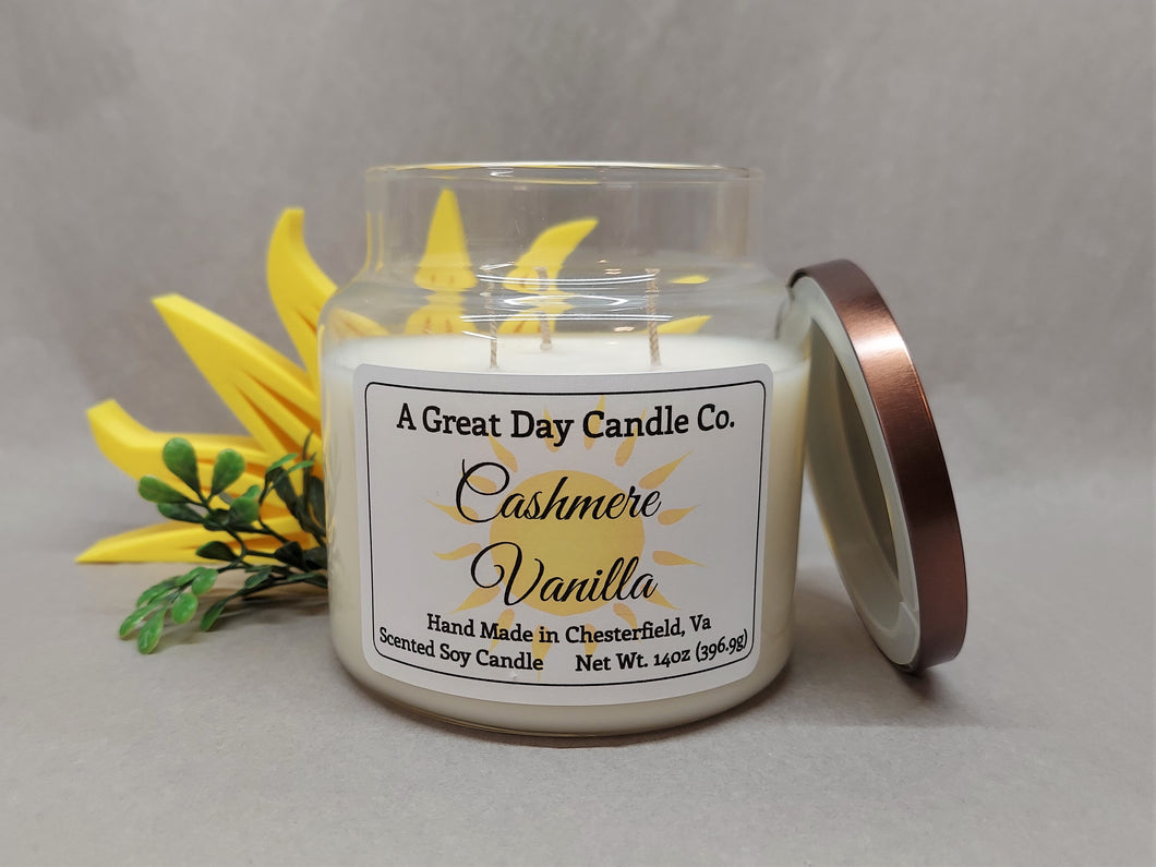 Cashmere Vanilla 14oz Triple-Wick Candle